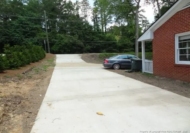 39th image of 2415 Raeford Rd, Fayetteville, NC 28305 | MLS# 761895