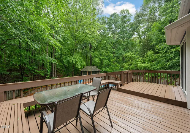 Photo 4 of Single Family Residence at 203 Mel Oaks Dr, Chapel Hill, NC 27516 | MLS# 10166012 | | Sold on 2026-06-30