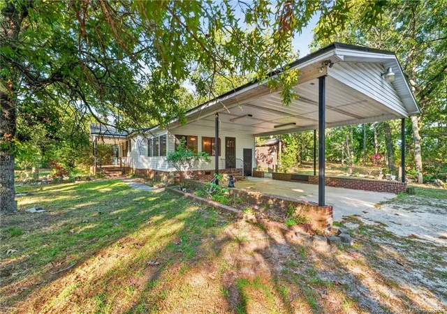 Photo 4 of Manufactured On Land at 350 Welsh Rd, Raeford, NC 28376 | MLS# 761461 |  | Sold on 2026-07-08