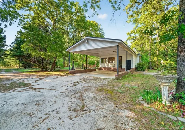 Photo 5 of Manufactured On Land at 350 Welsh Rd, Raeford, NC 28376 | MLS# 761461 |  | Sold on 2026-07-08