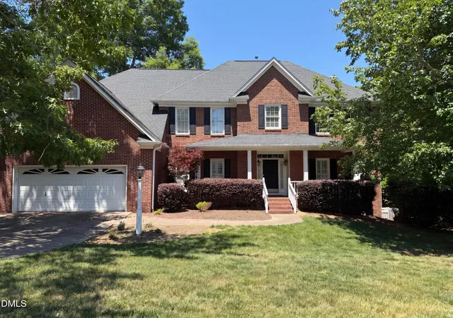 Photo 1 of Single family home for sale at 2005 Katesbridge Ln, Raleigh, NC 27614 | MLS# 10165256 | Listing updated on 2026-09-24