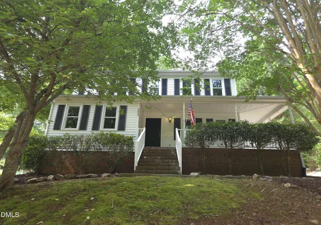 Photo 3 of Sale Pending at 5625 Millrace Trl, Raleigh, NC 27606 | MLS# 10176535 | Listing updated on 2026-09-03