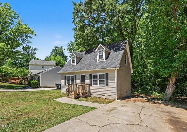 Photo 2 of Single family home for sale at 2721 Marlin Dr, Durham, NC 27703 | MLS# 10166431 | Listing updated on 2026-07-18