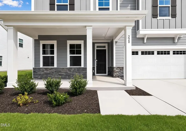 Photo 2 of Sale Pending at 220 Black Sand Ct, Wendell, NC 27591 | MLS# 10164972 | Listing updated on 2026-07-27