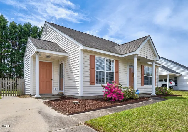 Photo 2 of Single family home for sale at 4721 Honeysuckle Ln, Rocky Mount, NC 27804 | MLS# 10164974 | Listing updated on 2026-07-18