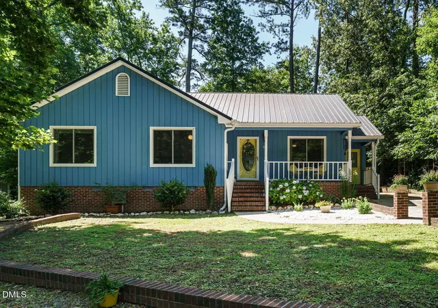 Homes for sale in Sanford, NC | 1487 Kentucky Ave, Sanford, NC 27332 | MLS# 10172135