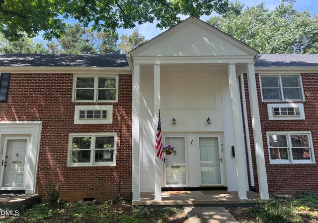 1st image of 917 Saint Marys St, Raleigh, NC 27605 | MLS# 10165602