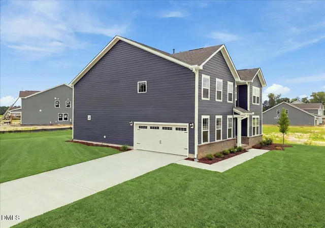 Photo 3 of Single family home for sale at 1420 Green Cypress Dr, Zebulon, NC 27597 | MLS# 10166248 | Listing updated on 2026-09-02