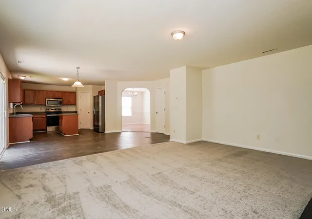 5th image of 6817 Harter Ct, Raleigh, NC 27610 | MLS# 10165438