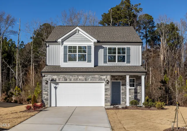 Homes for sale in Benson, NC | 701 Highview Dr #32, Benson, NC 27504 | MLS# 10165182