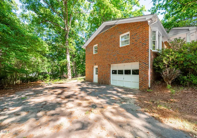 Photo 3 of Single family home for sale at 4411 Rhew Dr, Durham, NC 27704 | MLS# 10165237 | Listing updated on 2026-07-18