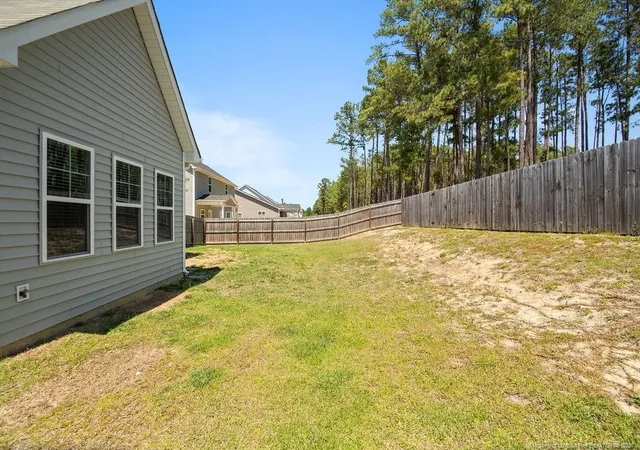 Photo 4 of Single Family Residence at 193 Cromwell Ct, Raeford, NC 28376 | MLS# 762029 | | Sold on 2026-06-16