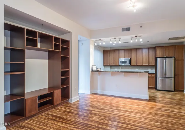 Homes for sale in Raleigh, NC | 618 N Boylan Ave #528, Raleigh, NC 27603 | MLS# 10165600