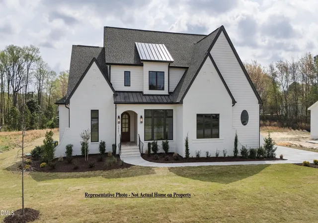 Photo 1 of Single family home for sale at 688 Lynch Rd, Selma, NC 27576 | MLS# 10168597 | Listing updated on 2026-07-18