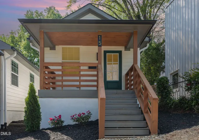 2nd image of 15 Saint Augustine Ave, Raleigh, NC 27610 | MLS# 10187233