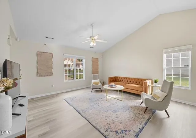 Photo 3 of Single family home for sale at 158 Westmont Dr, Winston Salem, NC 27104 | MLS# 10165314 | Listing updated on 2026-10-10