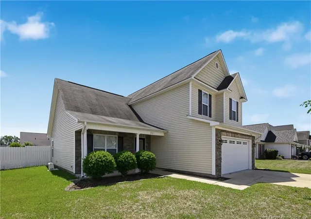 Photo 4 of Single Family Residence at 221 Audubon Dr, Raeford, NC 28376 | MLS# 762112 | | Sold on 2026-07-01