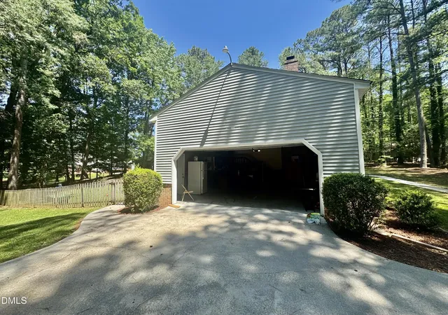 Homes for sale in Henderson, NC | 84 Wintergreen Rd, Henderson, NC 27537 | MLS# 10169290