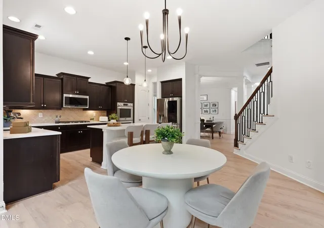 5th image of 312 Briarfield Dr, Apex, NC 27502 | MLS# 10181472