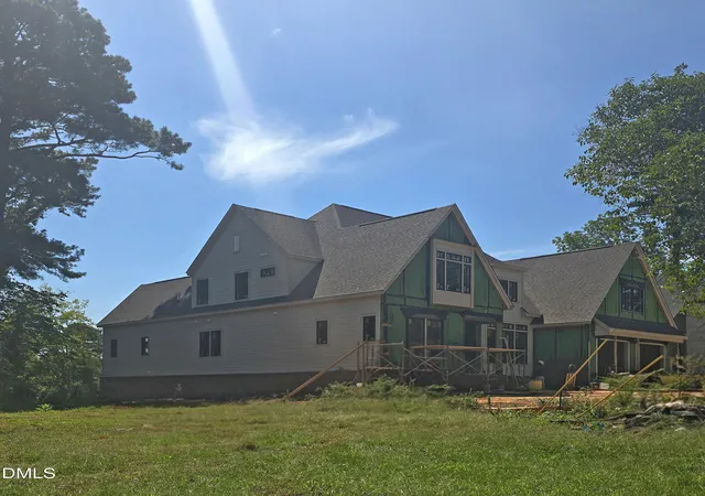 Photo 2 of Single family home for sale at 4130 Laurel Hills Rd, Raleigh, NC 27612 | MLS# 10165655 | Listing updated on 2026-08-18
