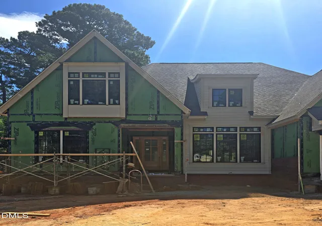 Photo 3 of Single family home for sale at 4130 Laurel Hills Rd, Raleigh, NC 27612 | MLS# 10165655 | Listing updated on 2026-08-18