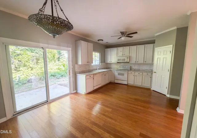 Photo 2 of Townhouse for sale at 43 Edgebrook Cir, Durham, NC 27703 | MLS# 10165530 | Listing updated on 2026-09-24