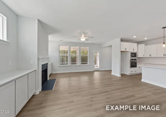 3rd image of 808 Diana Victoria Ct, Wendell, NC 27591 | MLS# 10165572