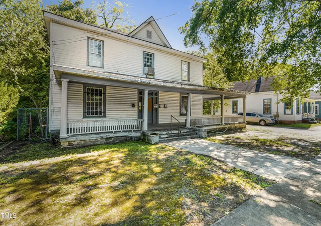 3rd image of 408 Lee St Ne, Wilson, NC 27893 | MLS# 10165537