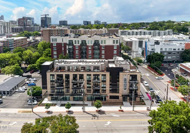 Homes for sale in Raleigh, NC | 615 W Peace St #203, Raleigh, NC 27605 | MLS# 10167518