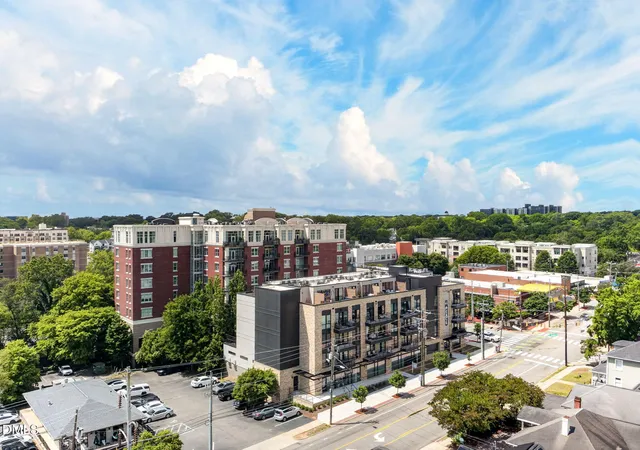 Homes for sale in Raleigh, NC | 615 W Peace Street, Raleigh, NC 27605 | Houzeo