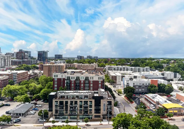 Homes for sale in Raleigh, NC | 615 W Peace St #203, Raleigh, NC 27605 | MLS# 10167518