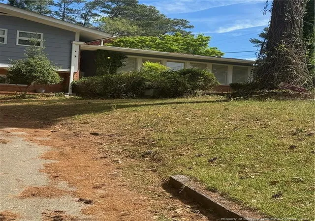 Photo 3 of Single family home for sale at 2224 Mirror Lake Dr, Fayetteville, NC 28303 | MLS# 762055 | Listing updated on 2026-09-08