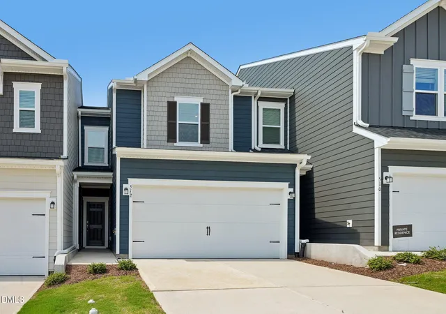 2nd image of 512 Sunset Lake St, Durham, NC 27703 | MLS# 10168256