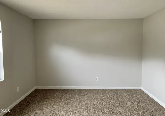 3rd image of 1419 Cherrycrest Dr, Durham, NC 27704 | MLS# 10178455