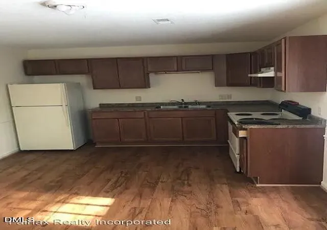 5th image of 1421 Cherrycrest Dr, Durham, NC 27704 | MLS# 10178490
