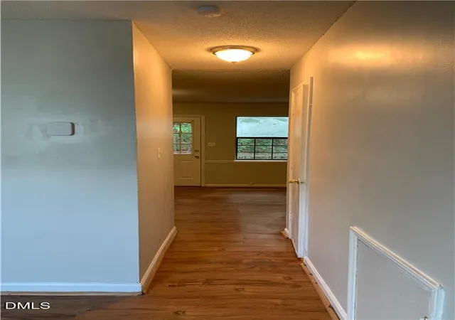 3rd image of 1427 Cherrycrest Dr, Durham, NC 27704 | MLS# 10178436