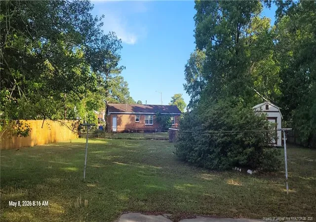 Photo 4 of Single family home for sale at 952 Kaywood Dr, Fayetteville, NC 28311 | MLS# 762188 | Listing updated on 2026-09-20