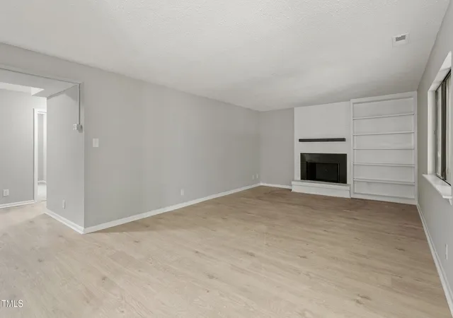 5th image of 3088 Colony Rd, Durham, NC 27705