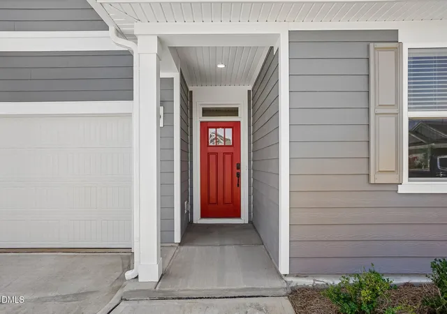 Photo 4 of Single family home for sale at 229 Frasier Fir Way, Lillington, NC 27546 | MLS# 10165980 | Listing updated on 2026-09-03