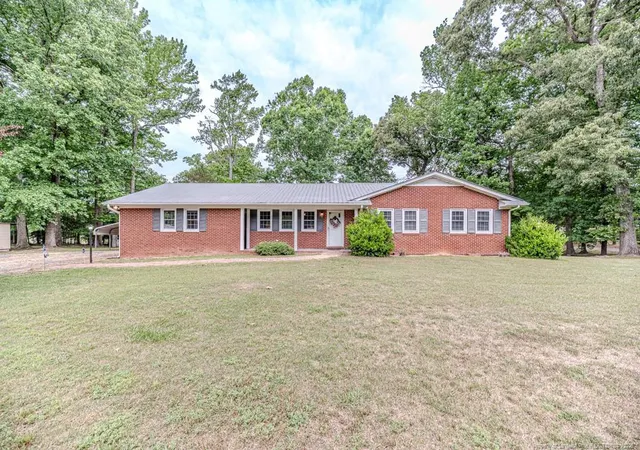 Photo 5 of Single Family Residence at 3384 Goldston Glendon Rd, Goldston, NC 27252 | MLS# 762208 | | Sold on 2026-06-11