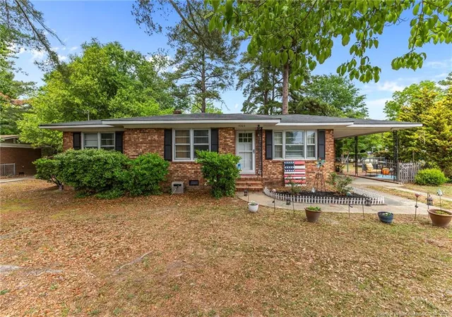 Photo 2 of Sale Pending at 5202 Pala Verde Dr, Fayetteville, NC 28304 | MLS# 762226 | Listing updated on 2026-09-15