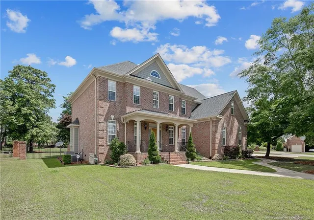 2nd image of 504 Captains Pl Pl, Fayetteville, NC 28311 | MLS# 762173