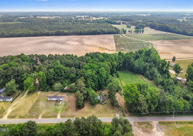 Homes for sale in Faison, NC | 3237 E Darden Rd, Faison, NC 28341 | MLS# 10166135