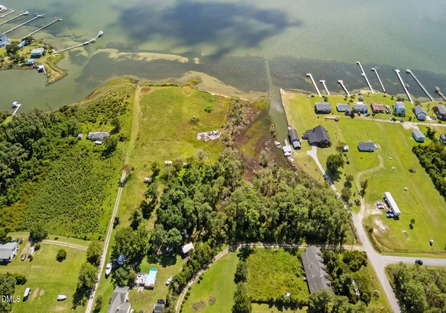 11th image of 174 Miramar Rd, Gloucester, NC 28528 | MLS# 10166072