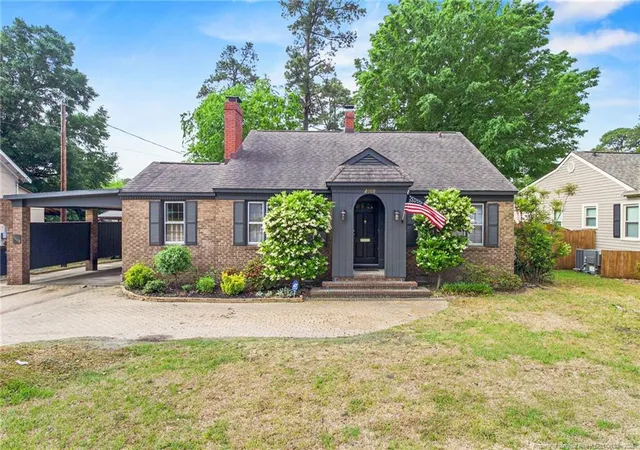 2nd image of 2009 Morganton Rd, Fayetteville, NC 28305 | MLS# 761762