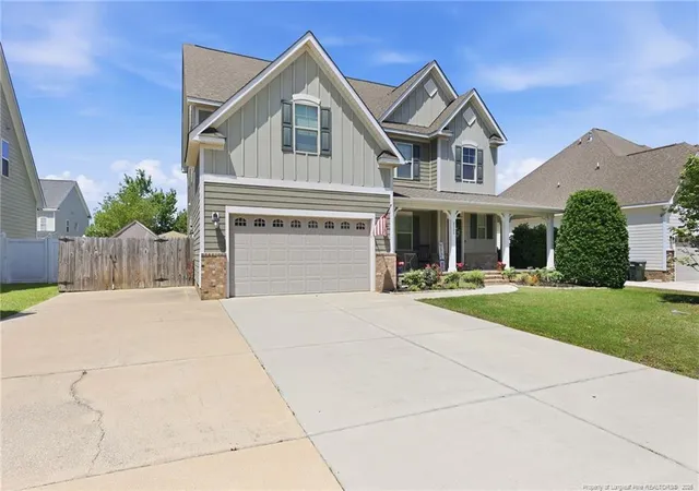 2nd image of 3029 Eaglecrest Ln, Fayetteville, NC 28306 | MLS# 762192