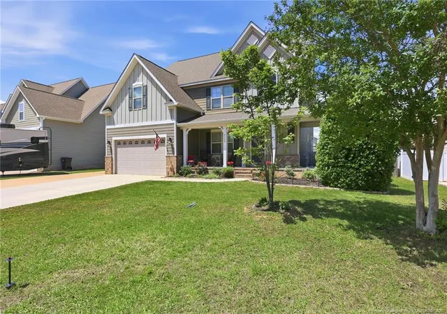 3rd image of 3029 Eaglecrest Ln, Fayetteville, NC 28306 | MLS# 762192