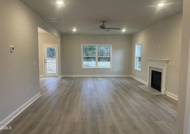 Photo 4 of Single family home for sale at 193 Fls Of The Cape Dr, Lillington, NC 27546 | MLS# 10166191 | Listing updated on 2026-09-04