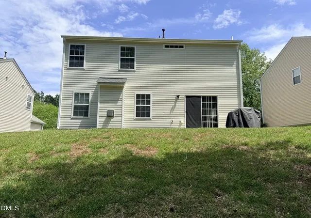Photo 3 of Single family home for sale at 231 Pebblestone Dr, Durham, NC 27703 | MLS# 10166282 | Listing updated on 2026-10-15