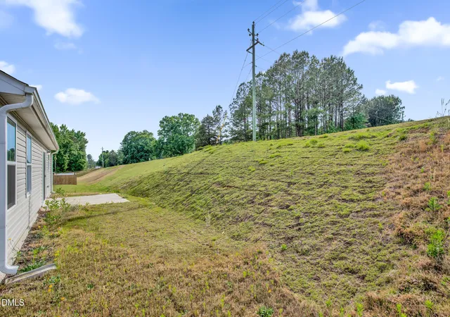33rd image of 102 Fairfield Grove Ct, Sanford, NC 27330 | MLS# 10166303
